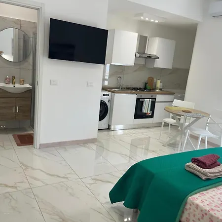 S&d Miramare * Syracuse